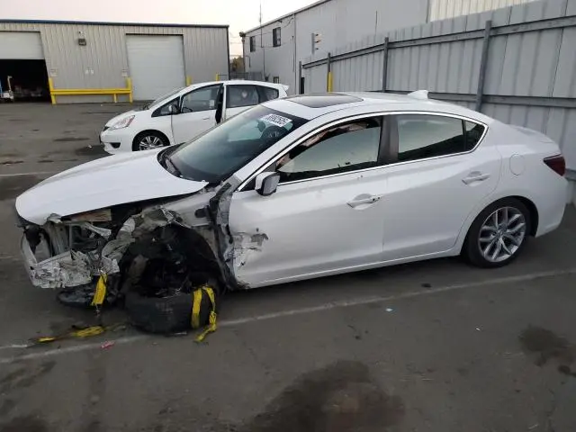 19UDE2F32LA001330