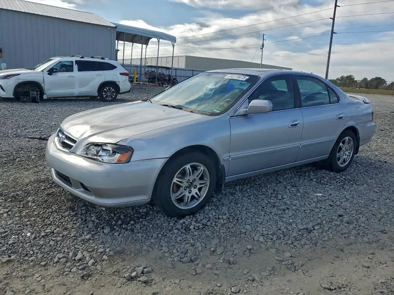 19UUA5672YA005045