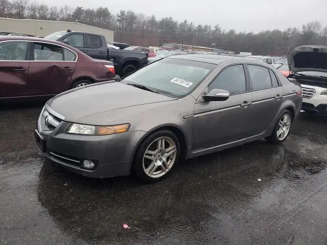 19UUA66228A012748
