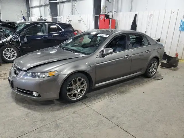 19UUA76547A040422