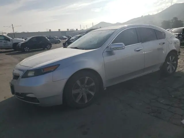 19UUA8F28DA008953