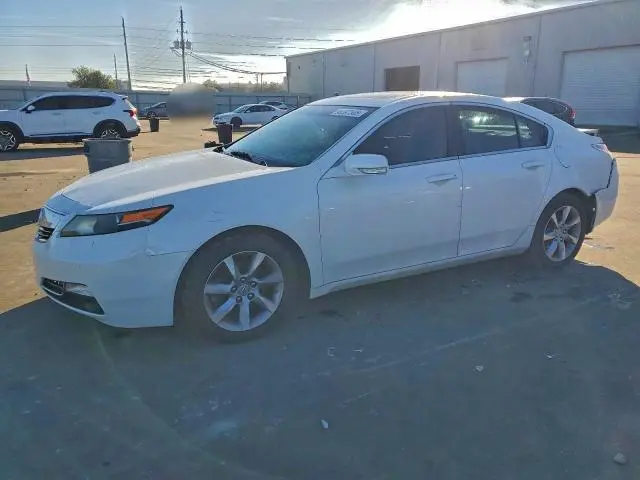 19UUA8F2XCA029561