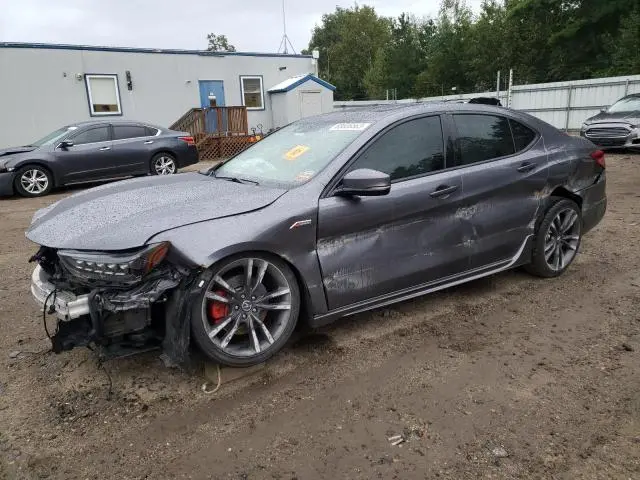 19UUB2F62JA008908