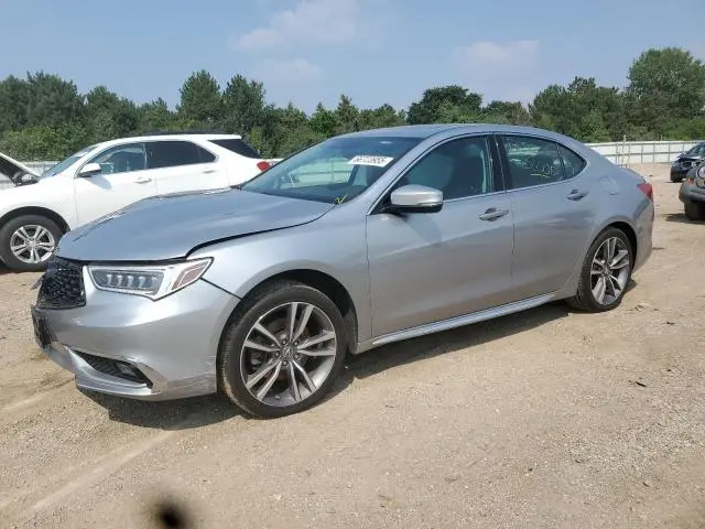 19UUB3F80KA004476