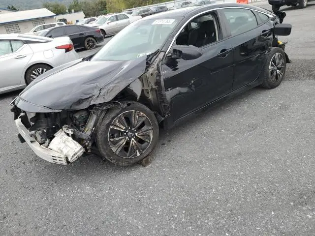 19XFC1F33JE200632