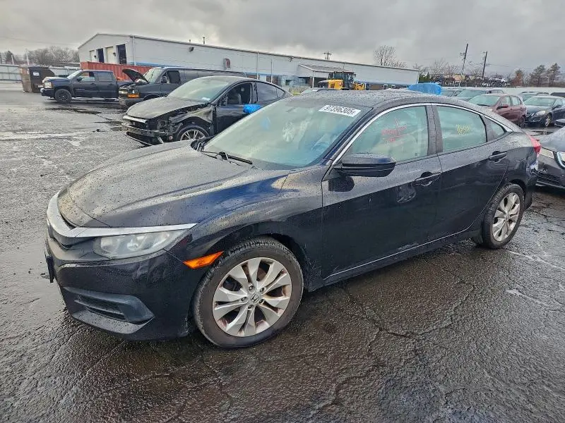 19XFC2F57HE200182