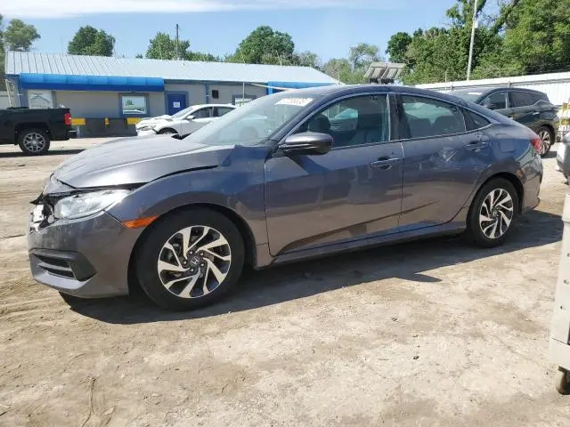 19XFC2F74JE013652