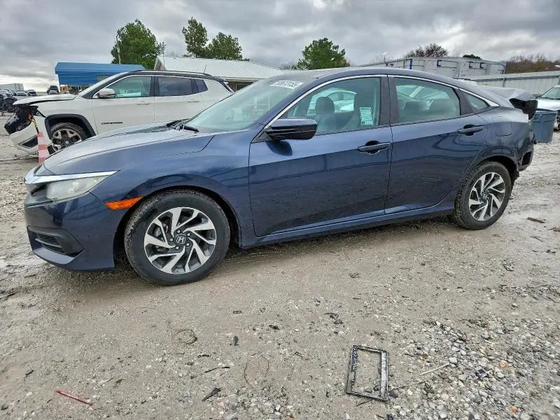 19XFC2F74JE201717