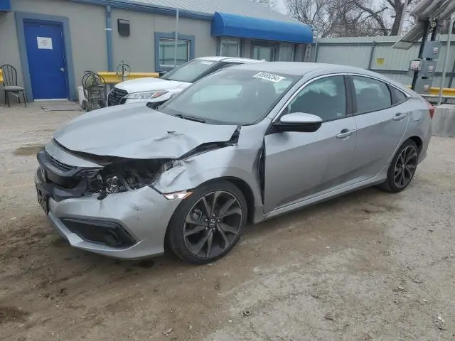 19XFC2F84ME201570