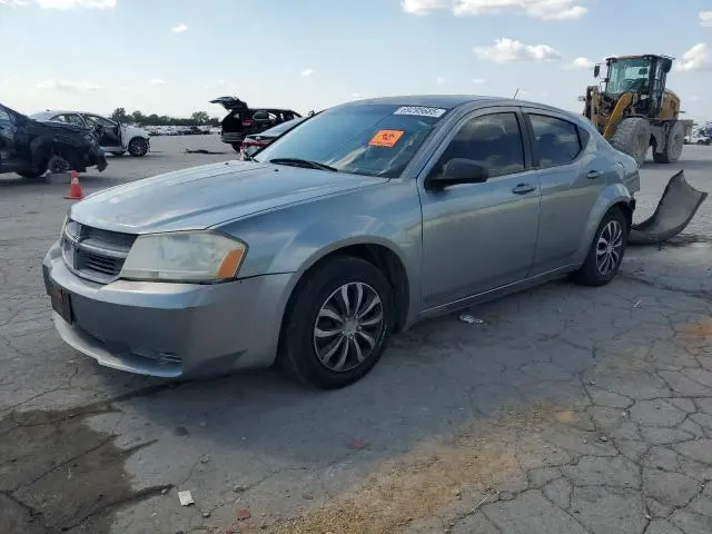 1B3LC46K68N628021