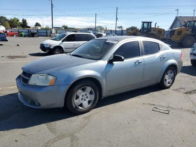 1B3LC46KX8N684222
