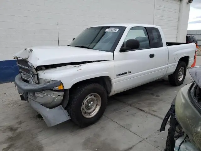 1B7HC13Y7WJ156167