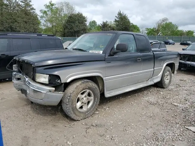 1B7HC13Z1WJ132116