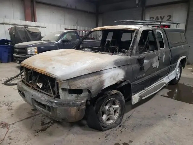 1B7HC13Z6XJ522310