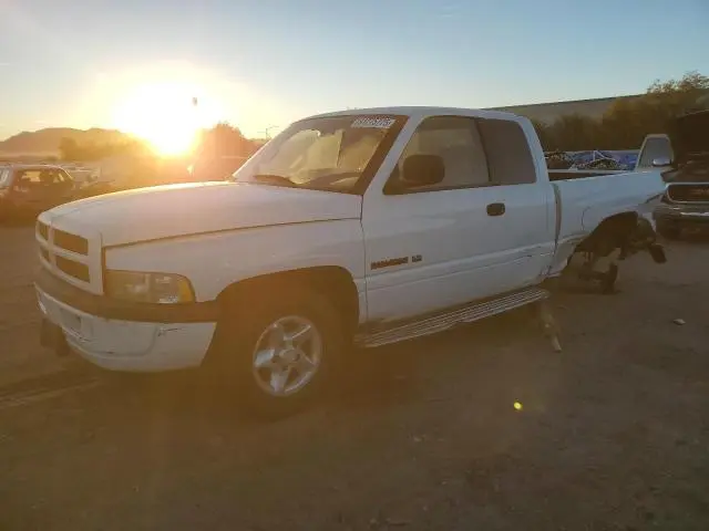 1B7HC13Z8WJ121694
