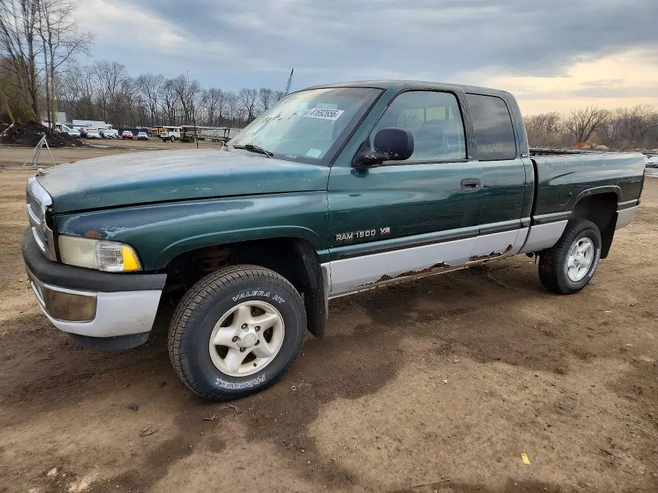 1B7HF13Y5XJ514620