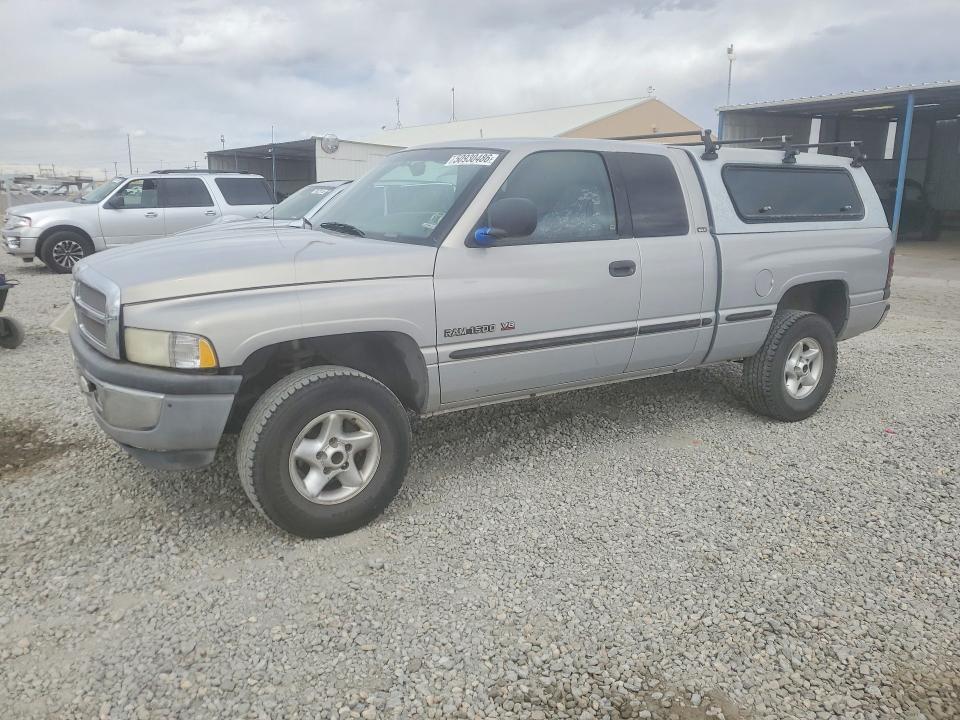 1B7HF13Z1XJ533772