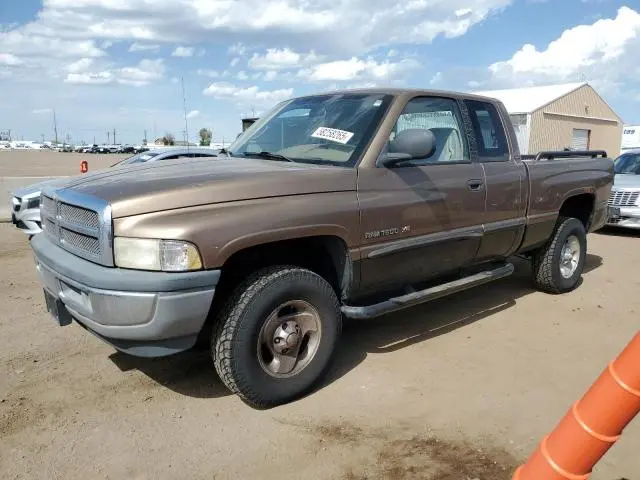 1B7HF13Z2YJ126299