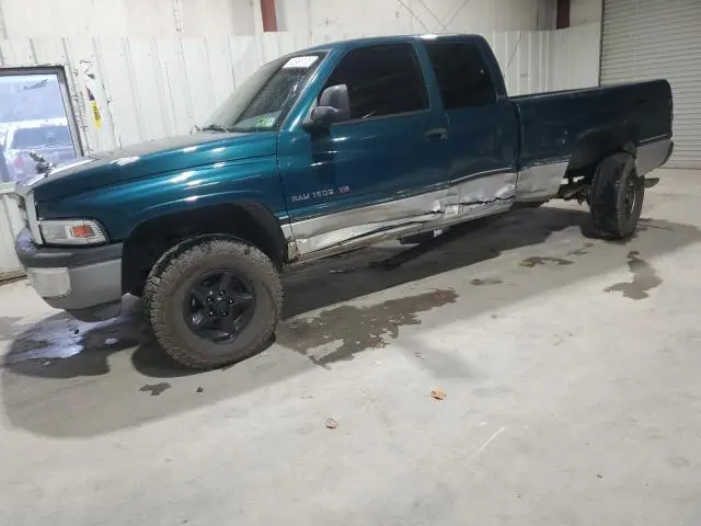 1B7HF13Z5VJ550698
