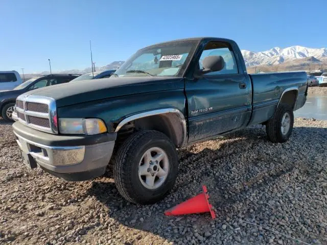1B7HF16Y2WS725407