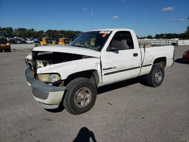 1B7HF16Y6XS253472
