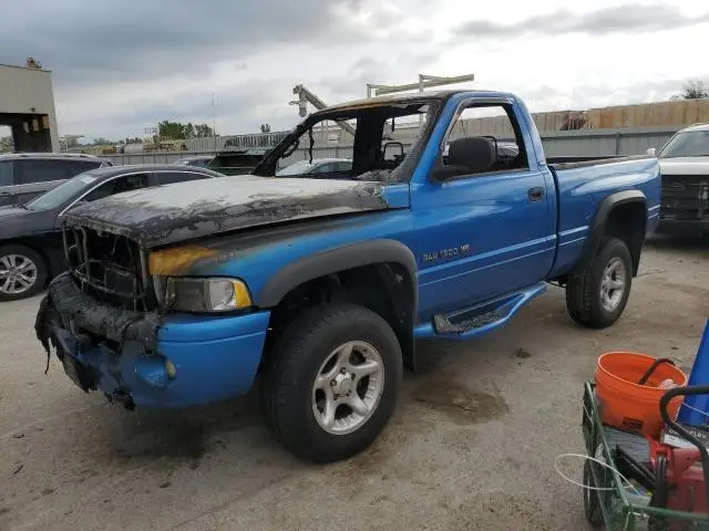 1B7HF16Z51S144789