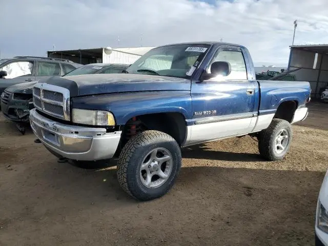 1B7HF16ZX1S166402