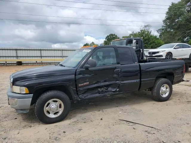 1B7KC2367YJ141746