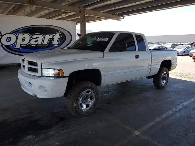 1B7KF2362WJ175310