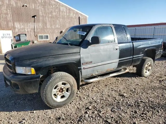 1B7KF2367YJ189044