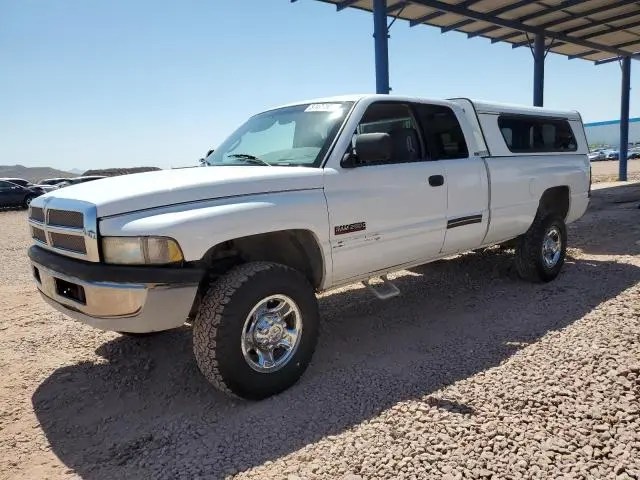 1B7KF2368XJ503590