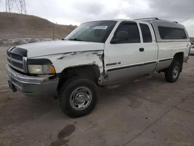 1B7KF23W1WJ244472
