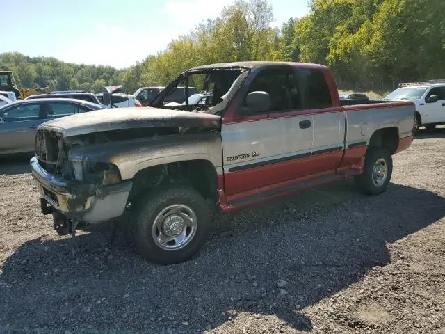 1B7KF23Z1WJ139618