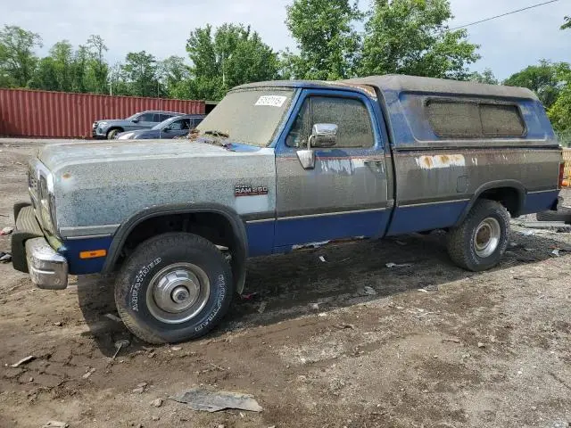1B7KM26C5MS319916
