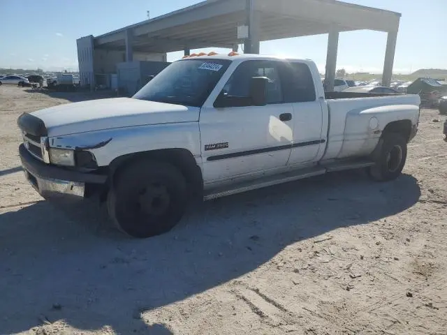 1B7MC3361YJ130563