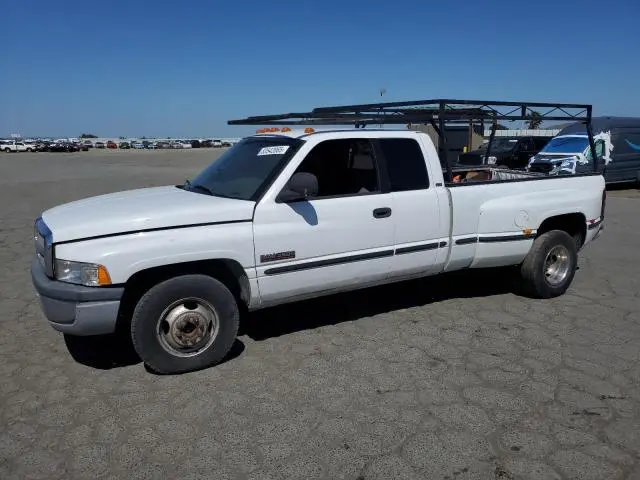 1B7MC3366WJ202211