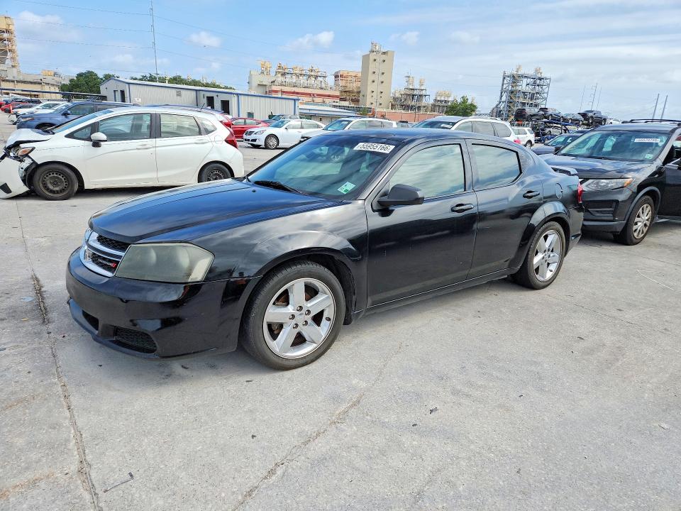 1C3CDZAB7DN657655