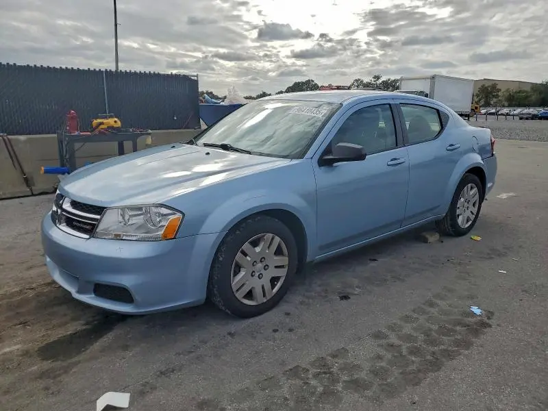 1C3CDZAB8DN615611