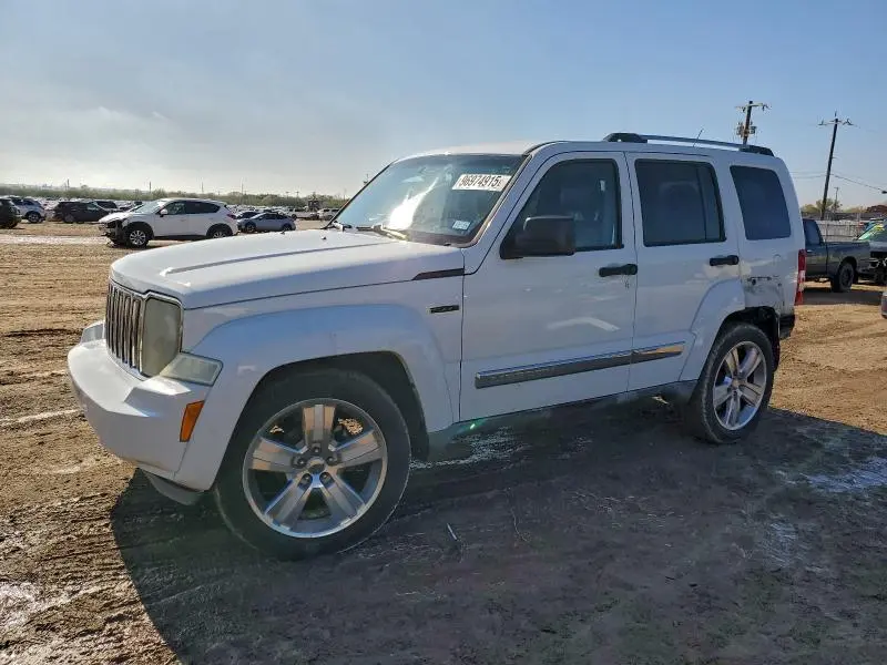 1C4PJLFK2CW136136