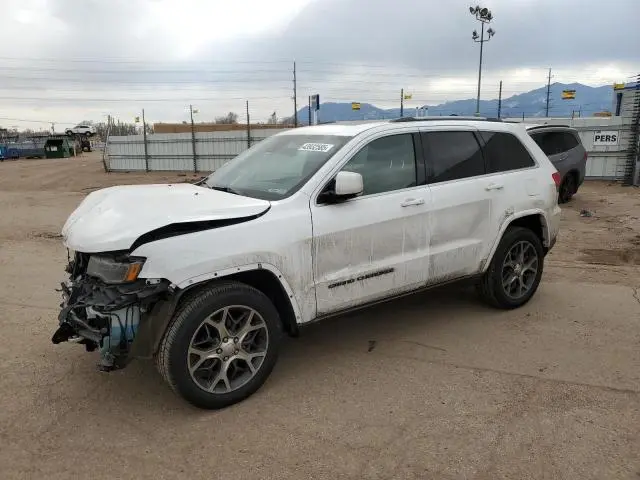1C4RJFBG2JC273104