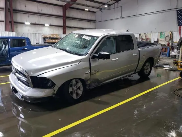 1C6RR6LT0KS549041