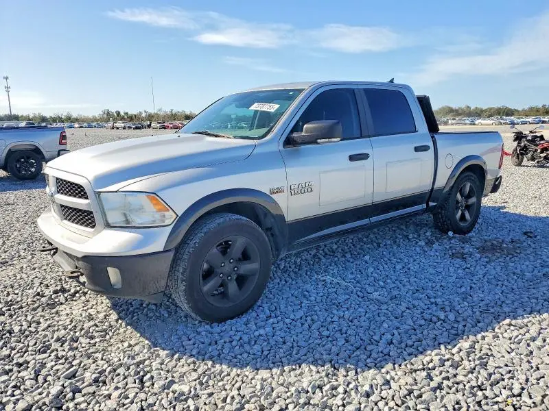 1C6RR6LT2FS692336