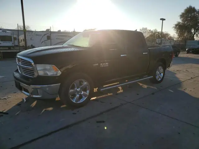 1C6RR6LT5ES415517