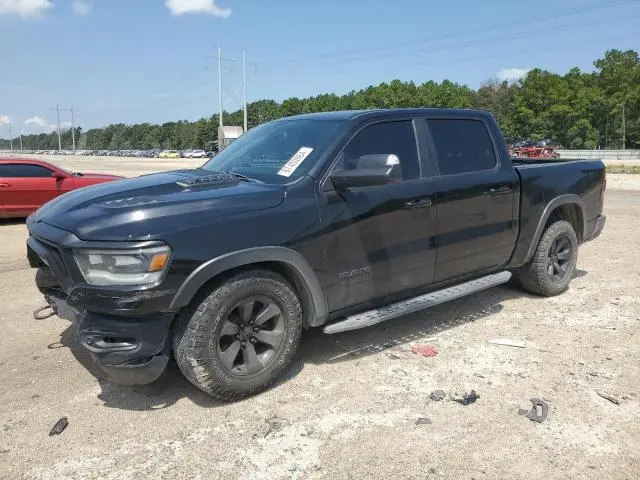 1C6SRFLT1KN715521