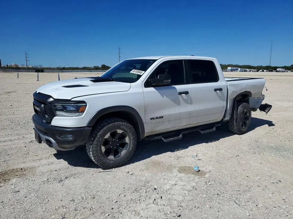 1C6SRFLT5RN142018