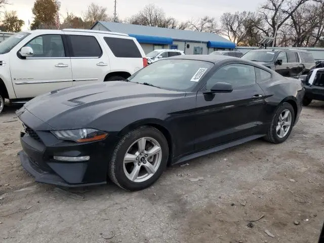 1FA6P8TH1J5126965