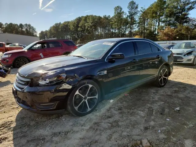 1FAHP2E82FG181276