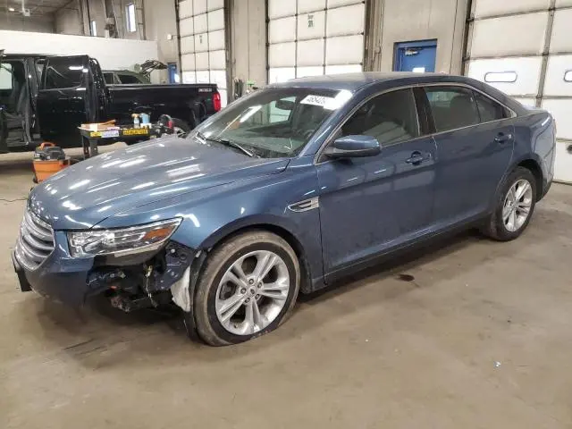 1FAHP2E82JG142373