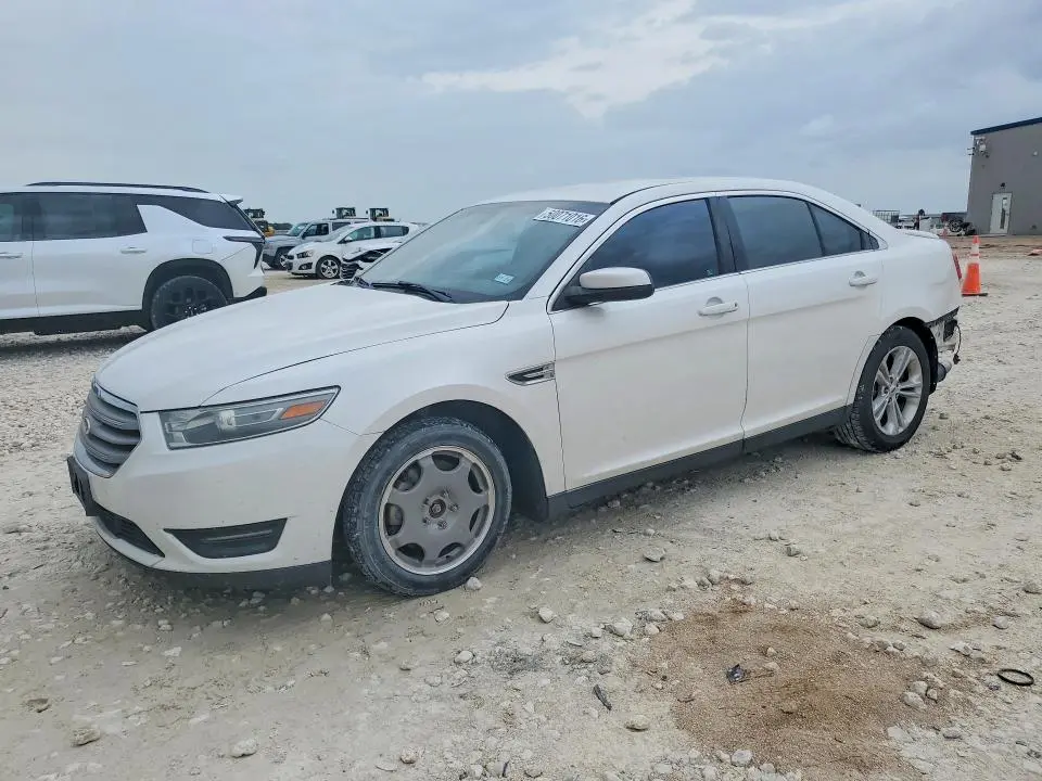 1FAHP2E84DG206160