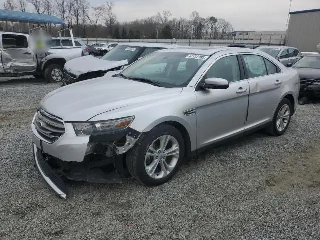 1FAHP2E85DG122428